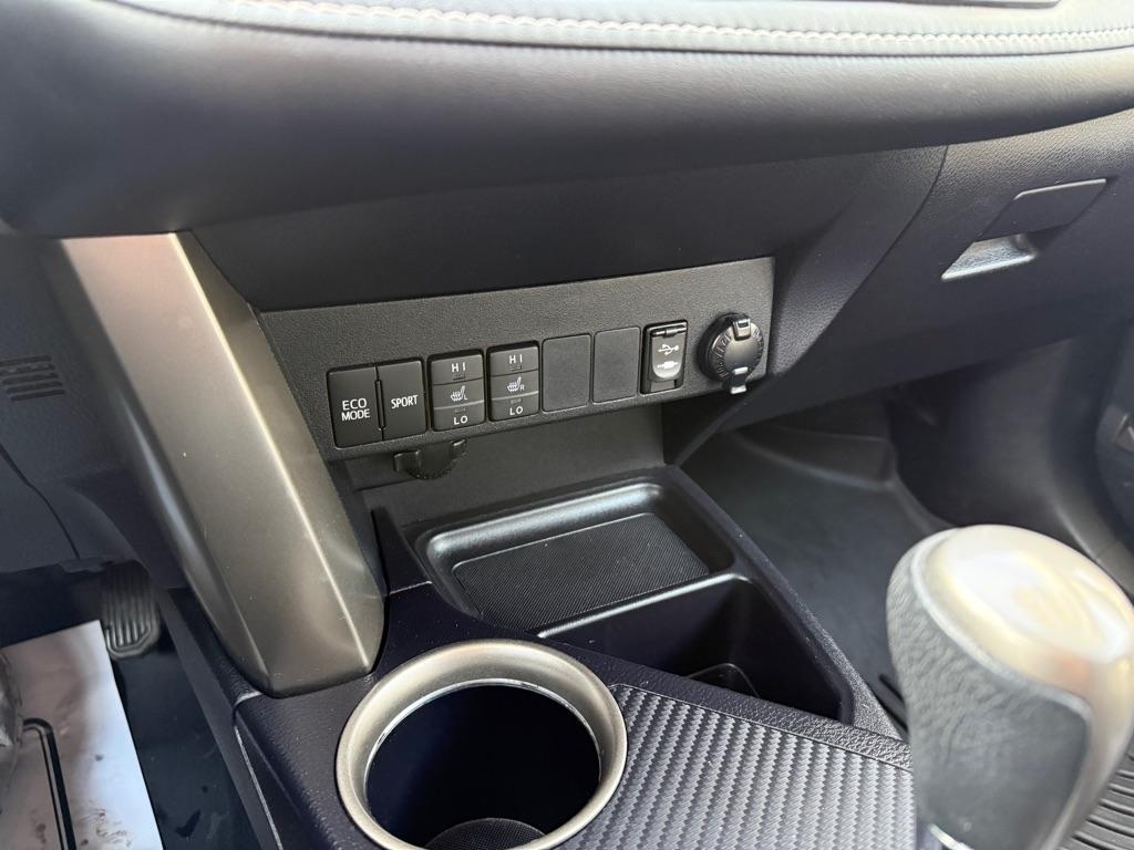 Toyota RAV4 Limited AWD 2015