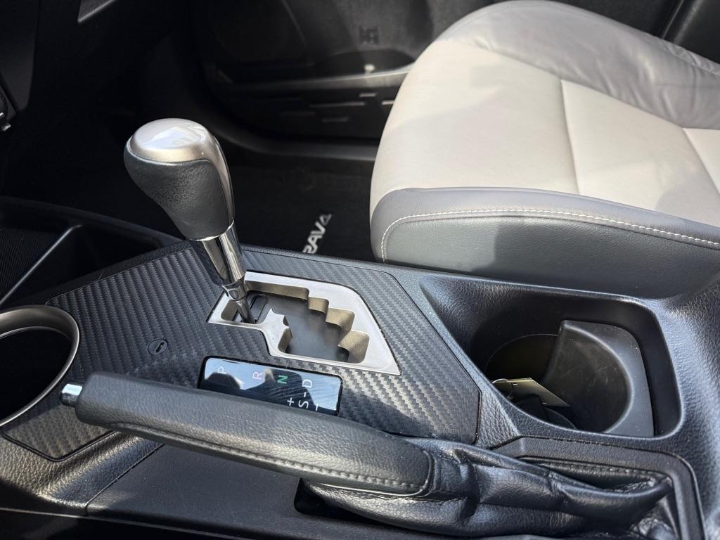 Toyota RAV4 Limited AWD 2015