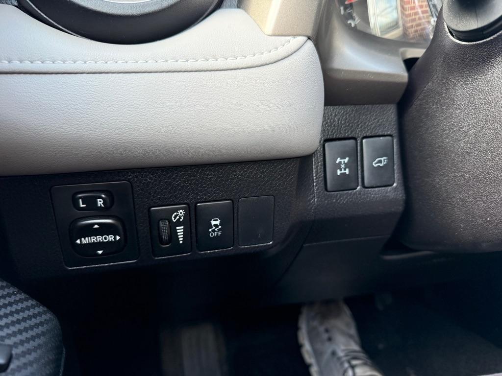 Toyota RAV4 Limited AWD 2015