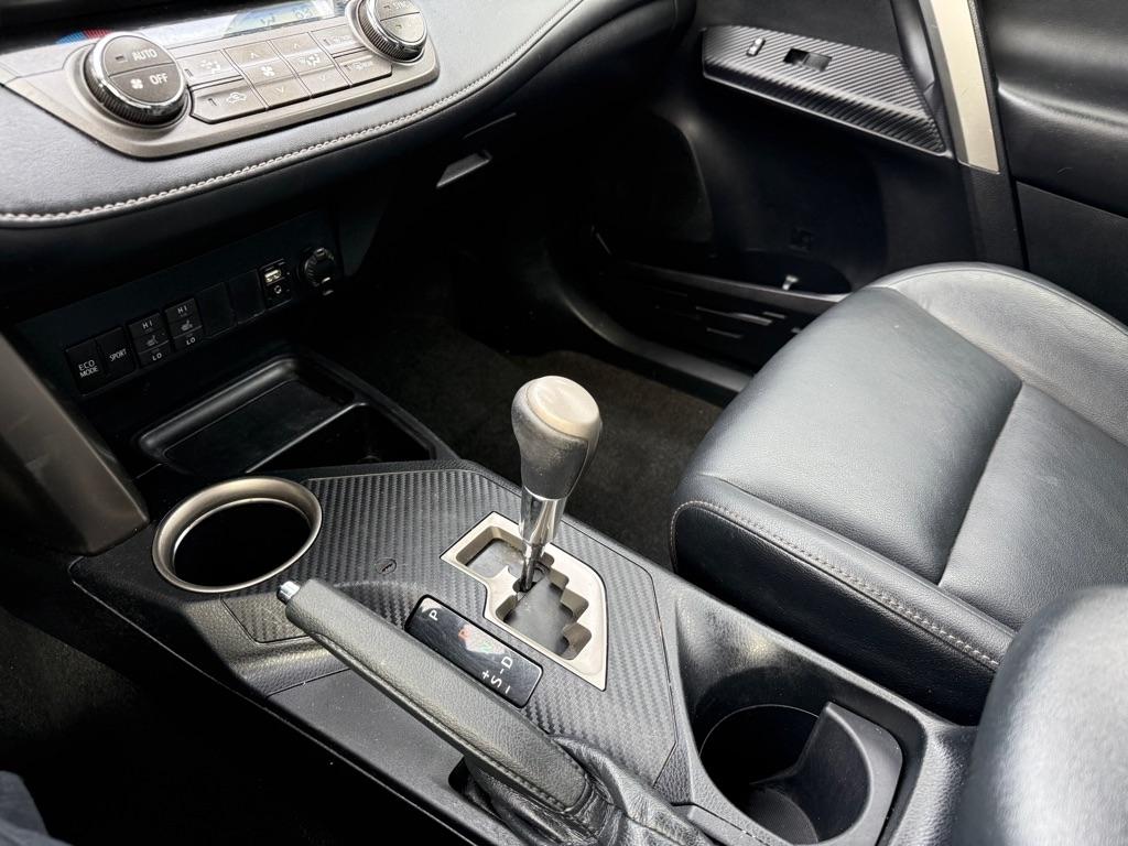 Toyota RAV4 Limited AWD 2015