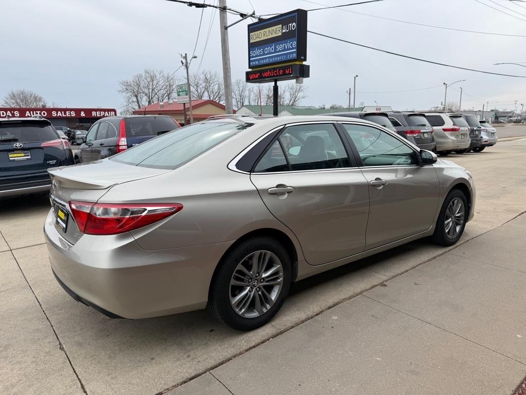 Toyota Camry SE 2017
