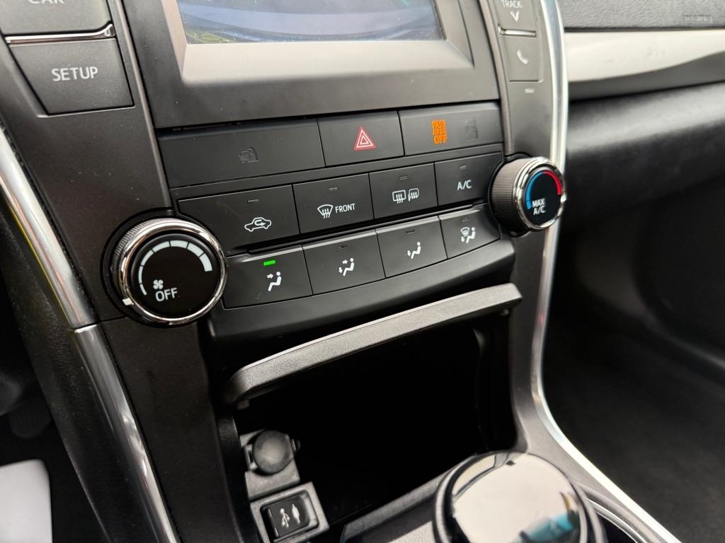 Toyota Camry SE 2017