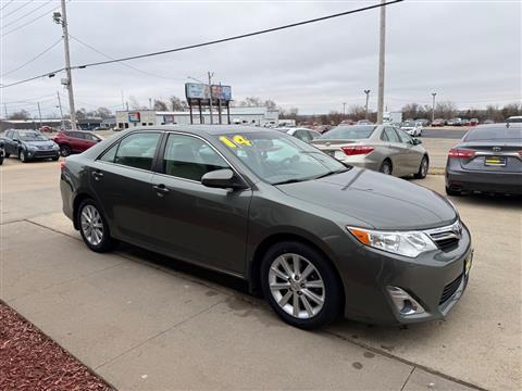 2014 Toyota Camry XLE V6