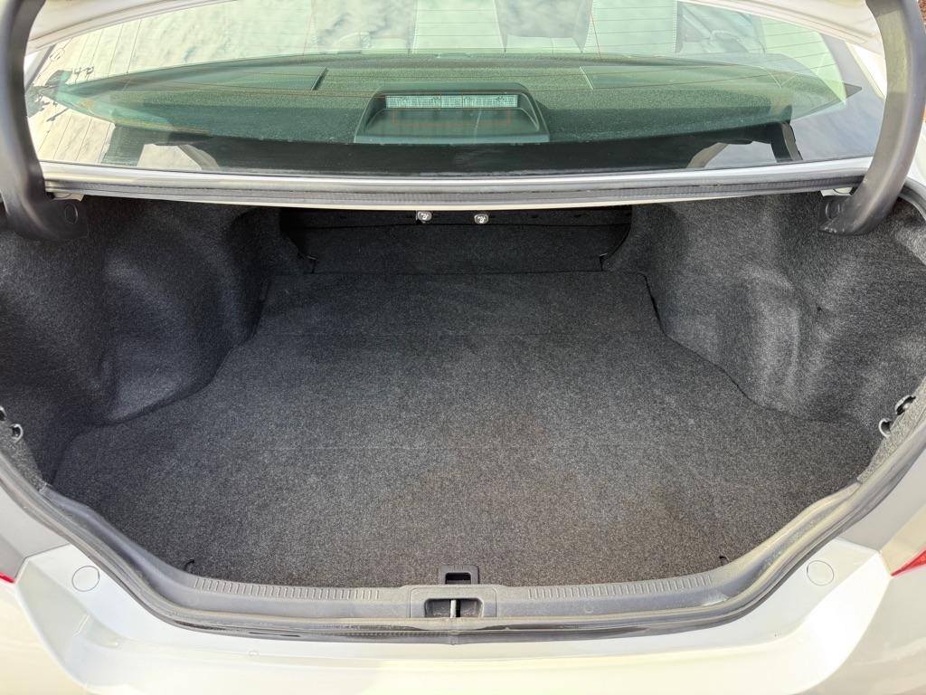 Toyota Camry SE 2017