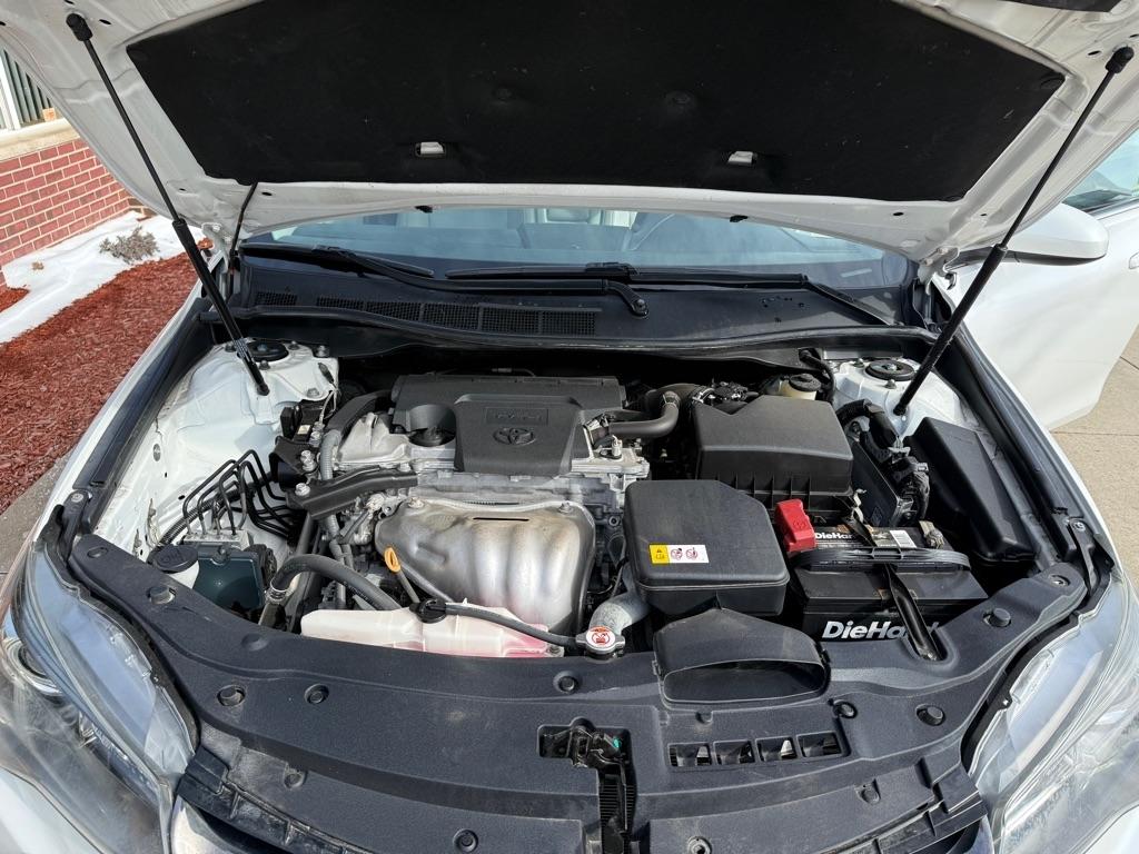 Toyota Camry SE 2017