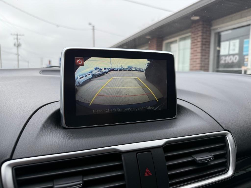 Mazda MAZDA3 i Grand Touring AT 5-Door 2015