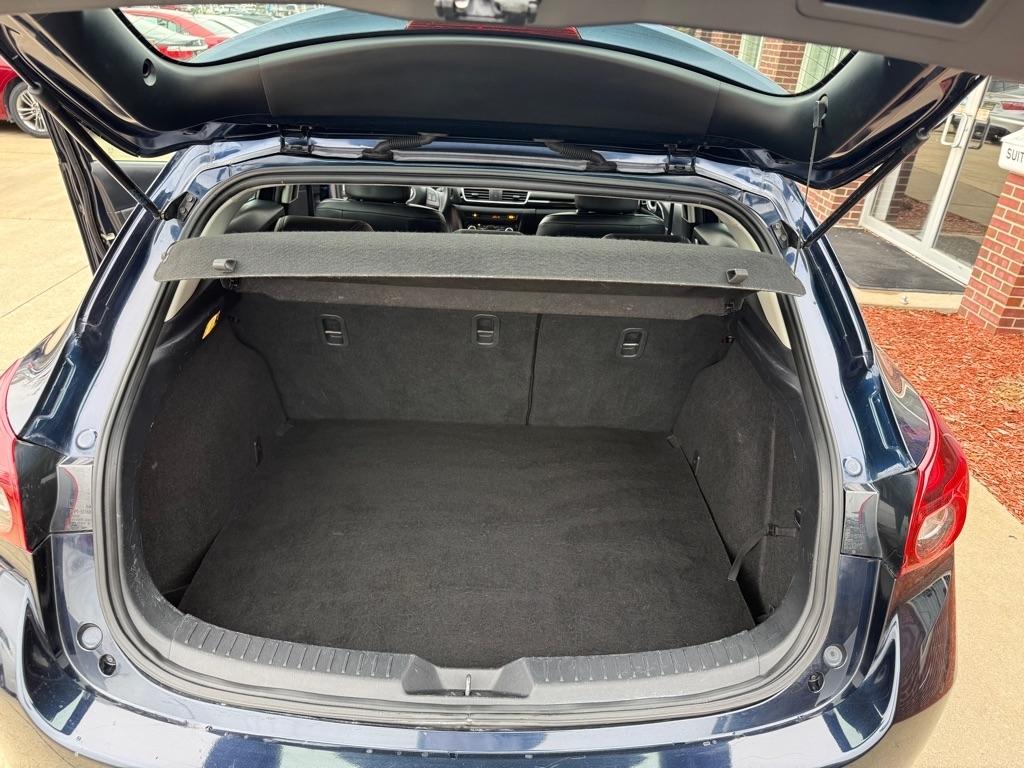 Mazda MAZDA3 i Grand Touring AT 5-Door 2015