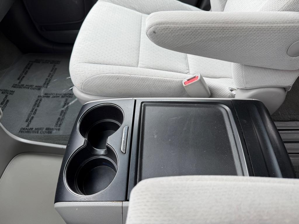 Toyota Sienna LE FWD 8-Passenger V6 2015