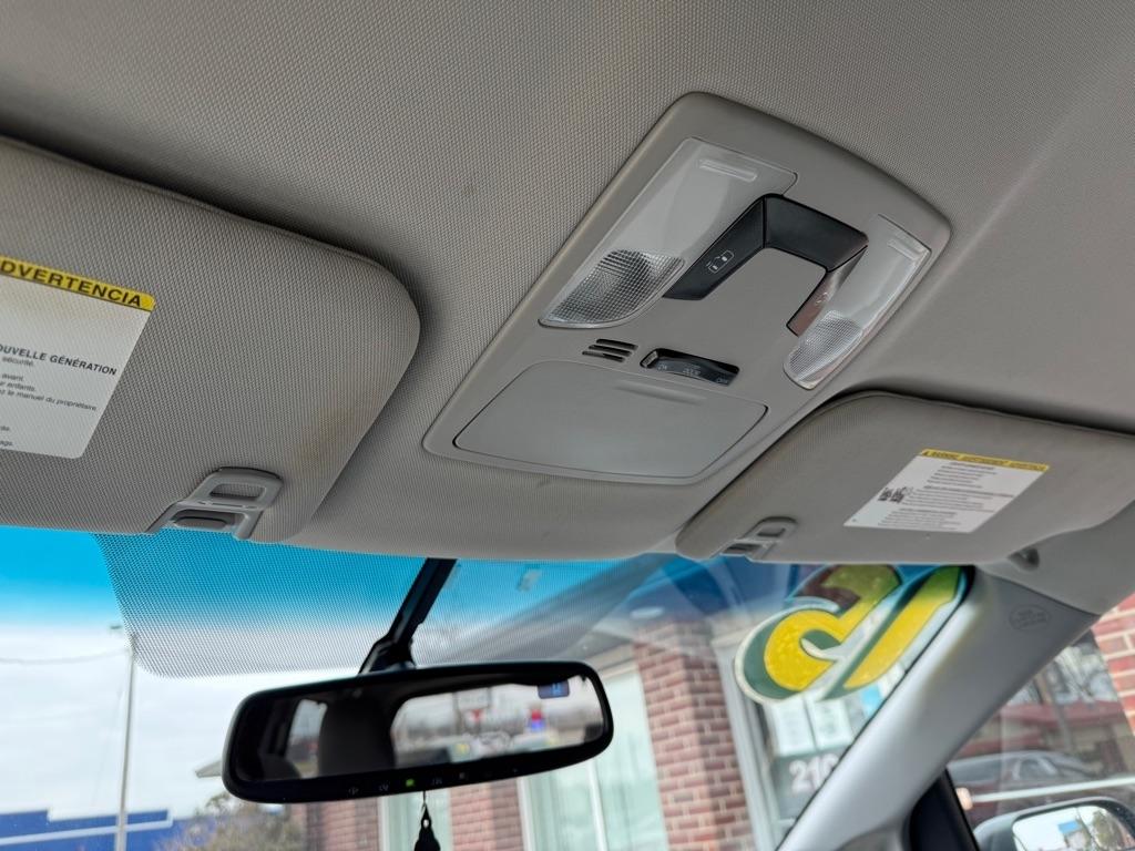 Toyota Sienna LE FWD 8-Passenger V6 2015