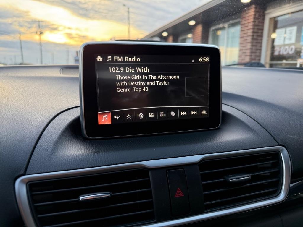 Mazda MAZDA3 i Grand Touring AT 5-Door 2015