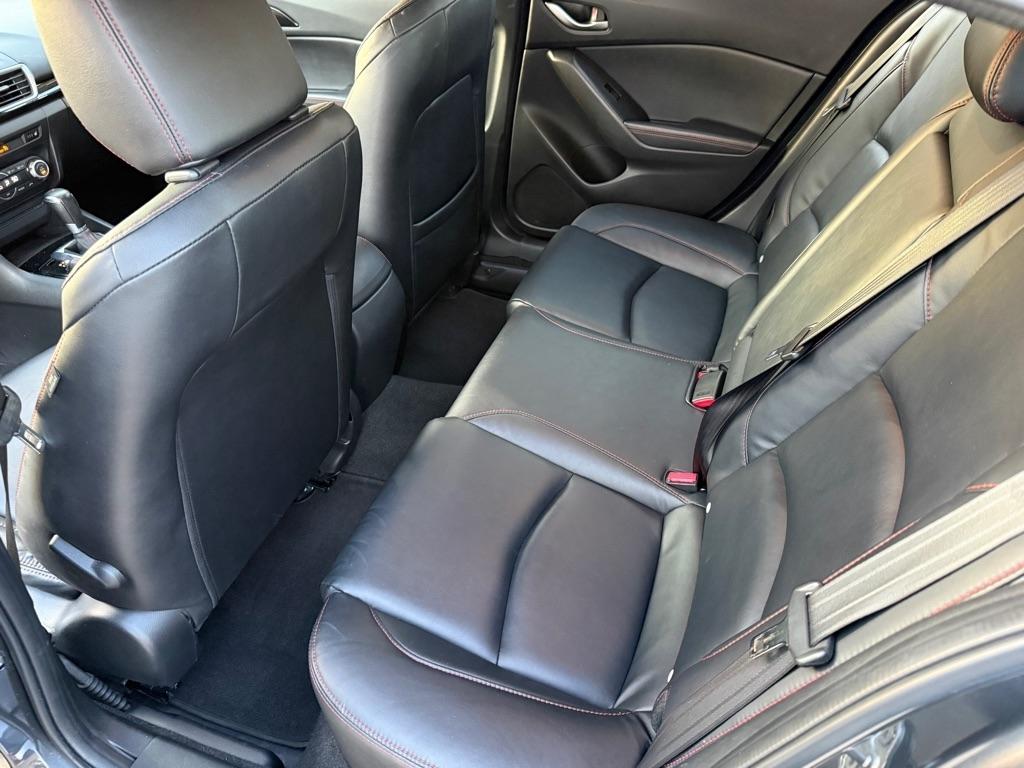 Mazda MAZDA3 i Grand Touring AT 5-Door 2015