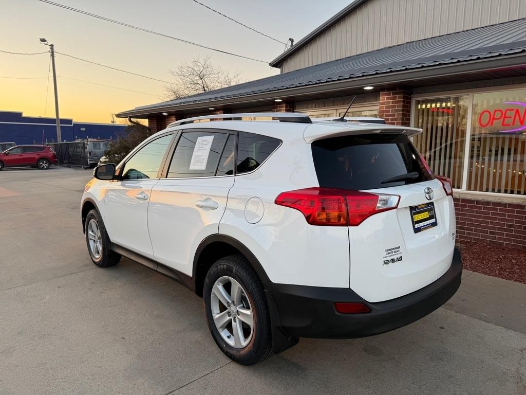 Toyota RAV4 XLE AWD 2014