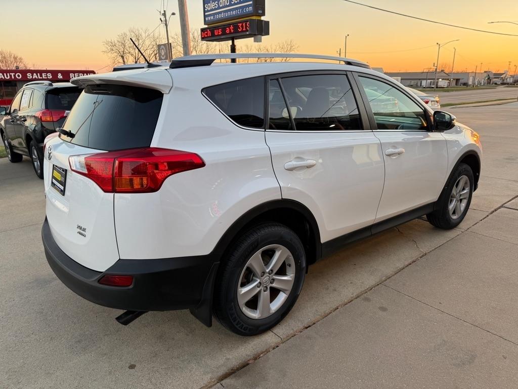 Toyota RAV4 XLE AWD 2014
