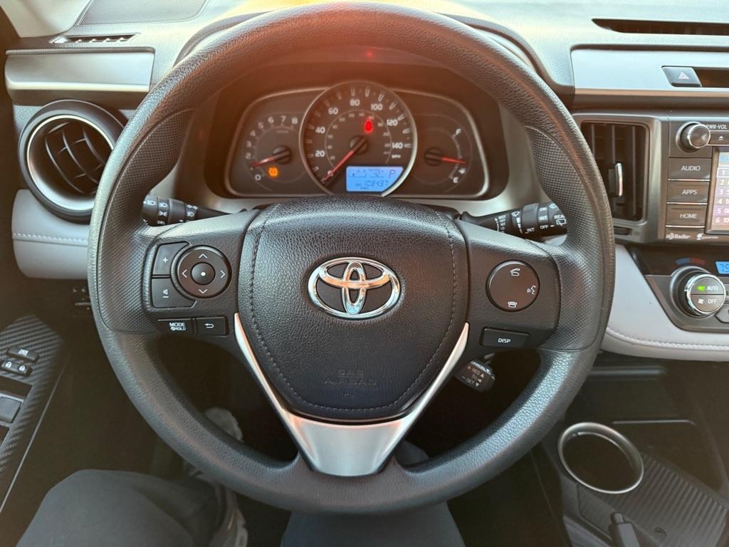 Toyota RAV4 XLE AWD 2014