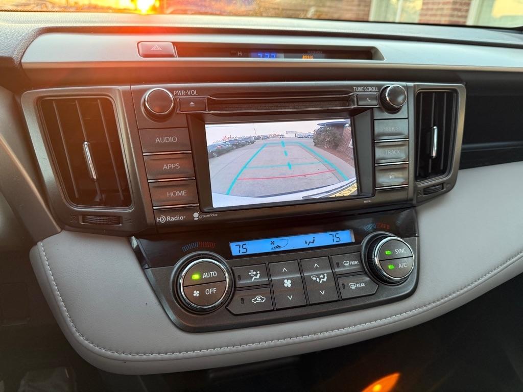 Toyota RAV4 XLE AWD 2014