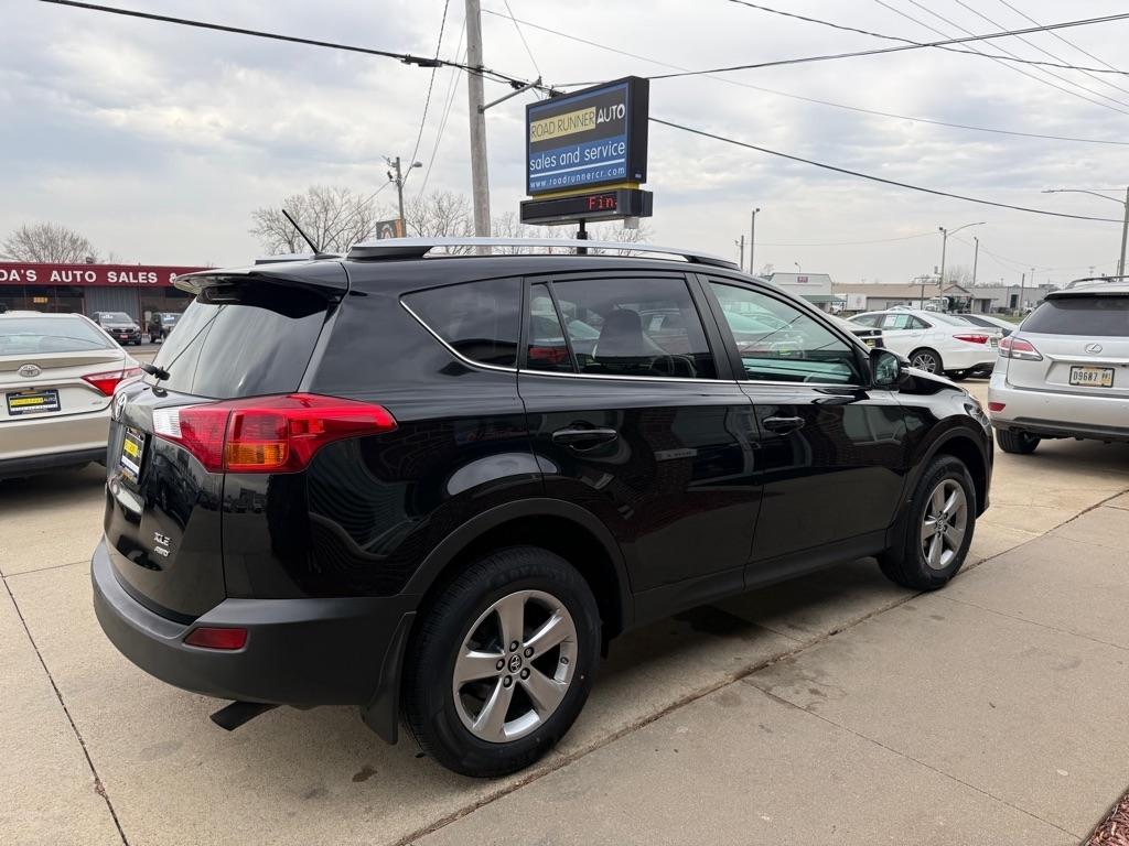 Toyota RAV4 XLE AWD 2015