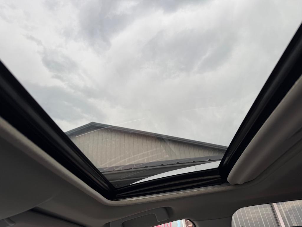 Toyota RAV4 XLE AWD 2015