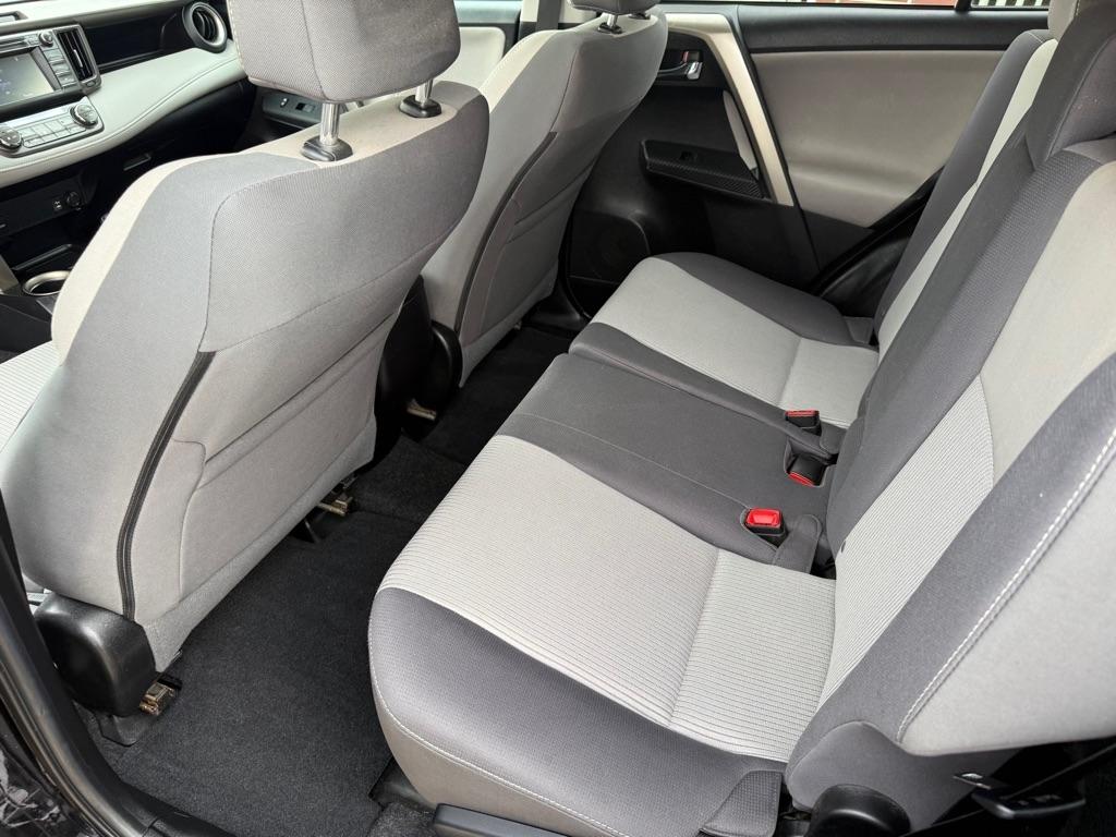 Toyota RAV4 XLE AWD 2015