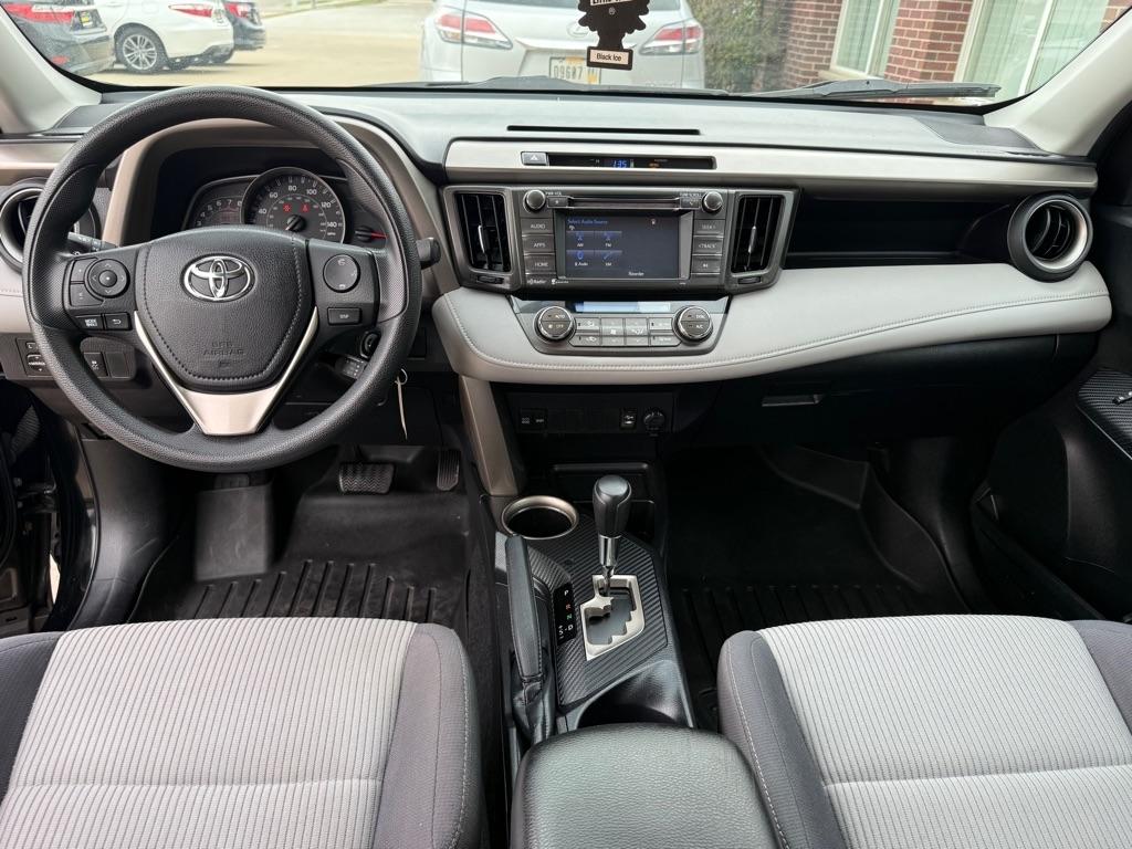 Toyota RAV4 XLE AWD 2015