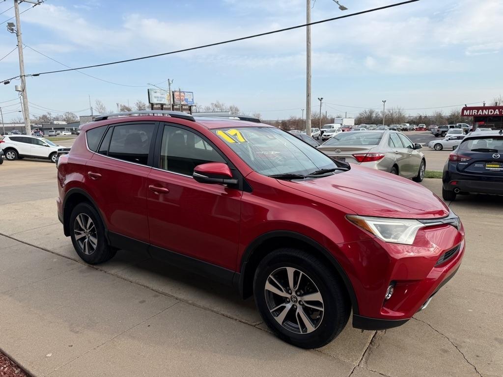 2017 Toyota RAV4 XLE AWD