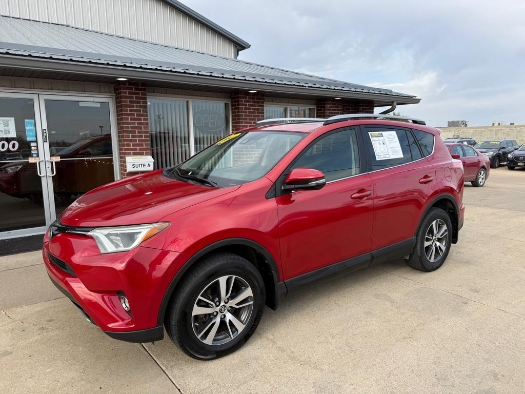 Toyota RAV4 XLE AWD 2017