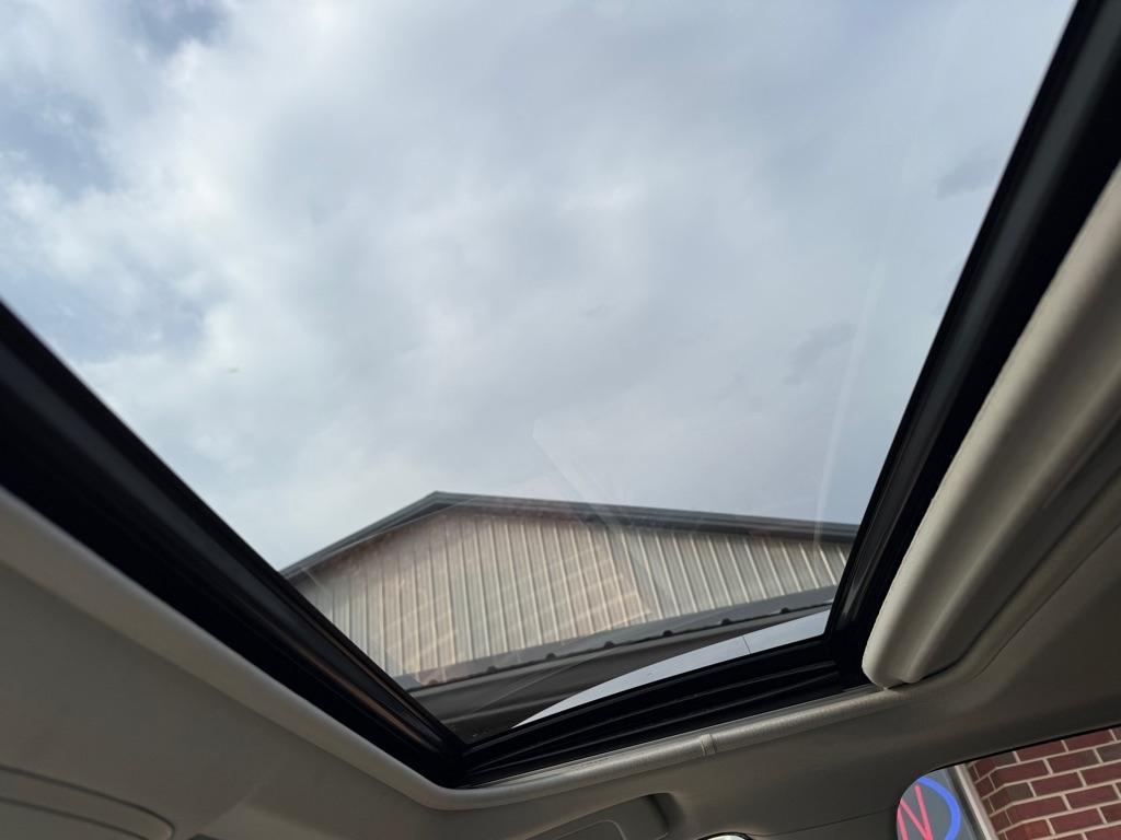 Toyota RAV4 XLE AWD 2017