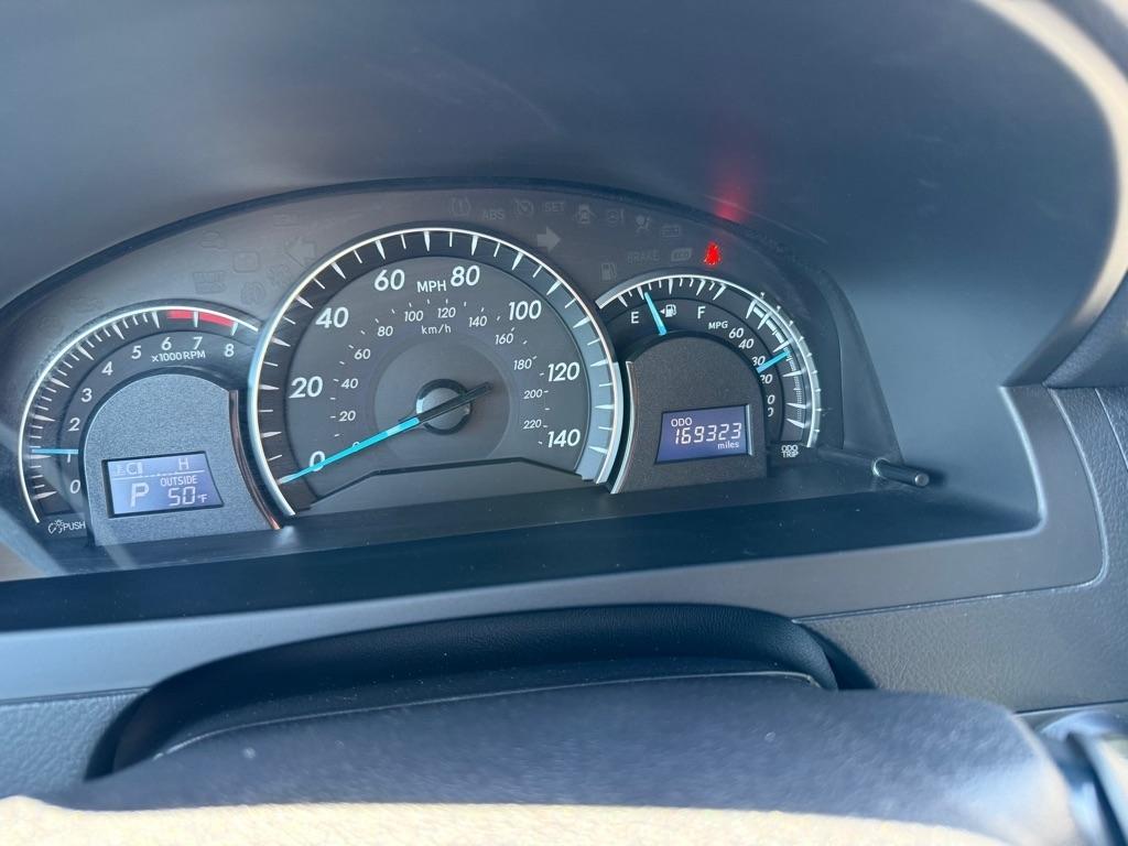 Toyota Camry XLE V6 2014