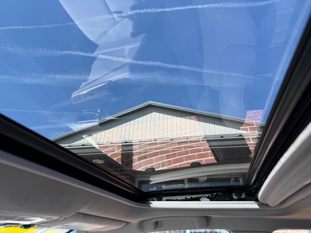 Toyota Camry XLE V6 2014