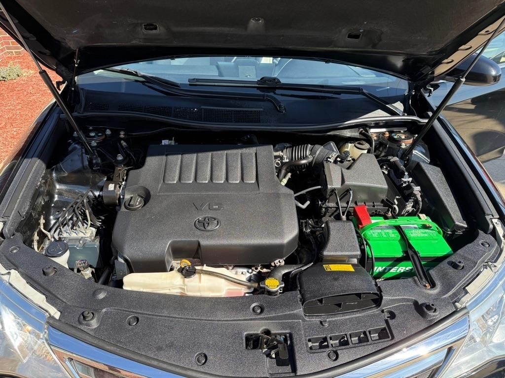 Toyota Camry XLE V6 2014