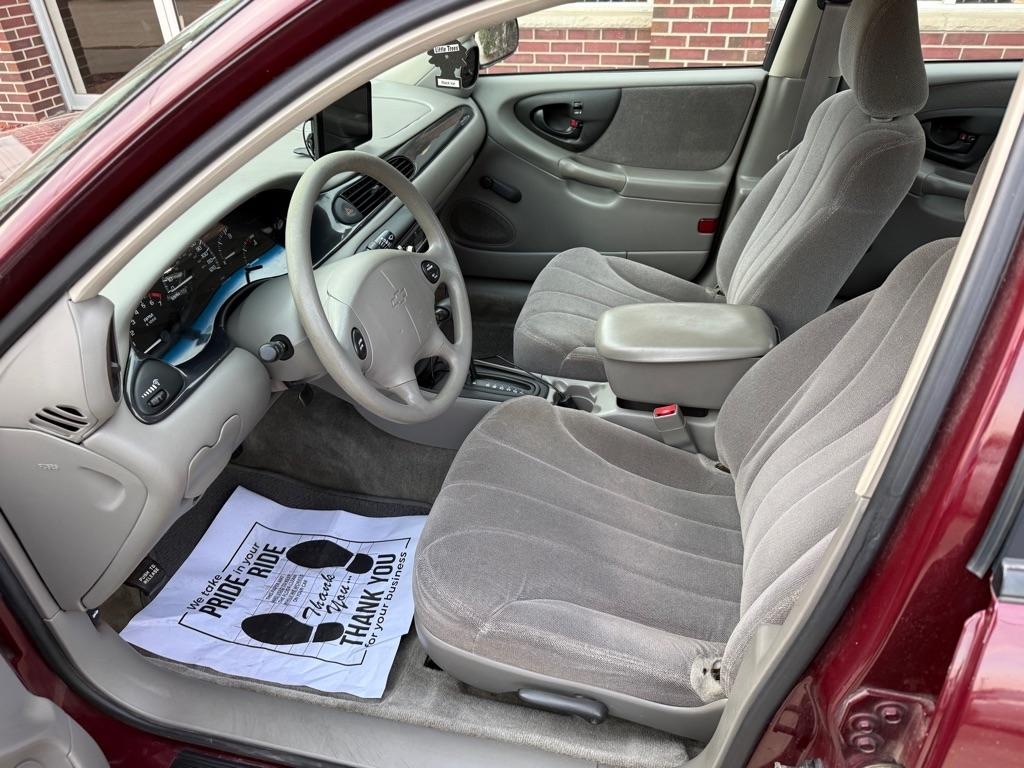 Chevrolet Malibu Base 2001