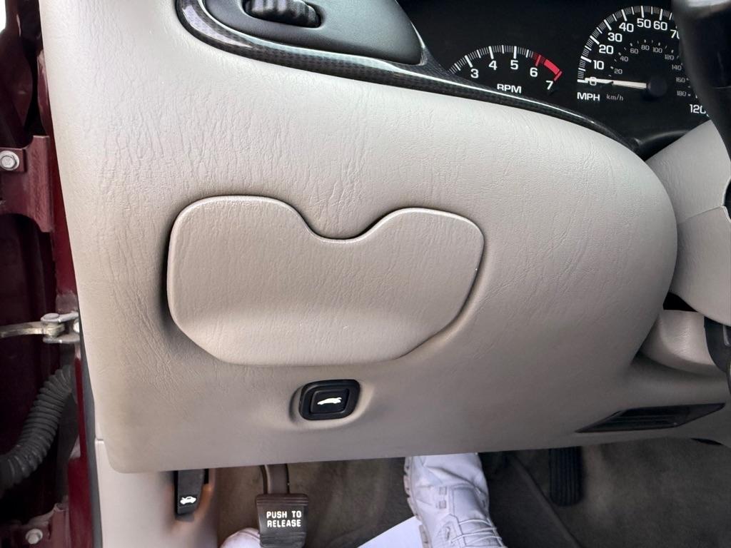 Chevrolet Malibu Base 2001