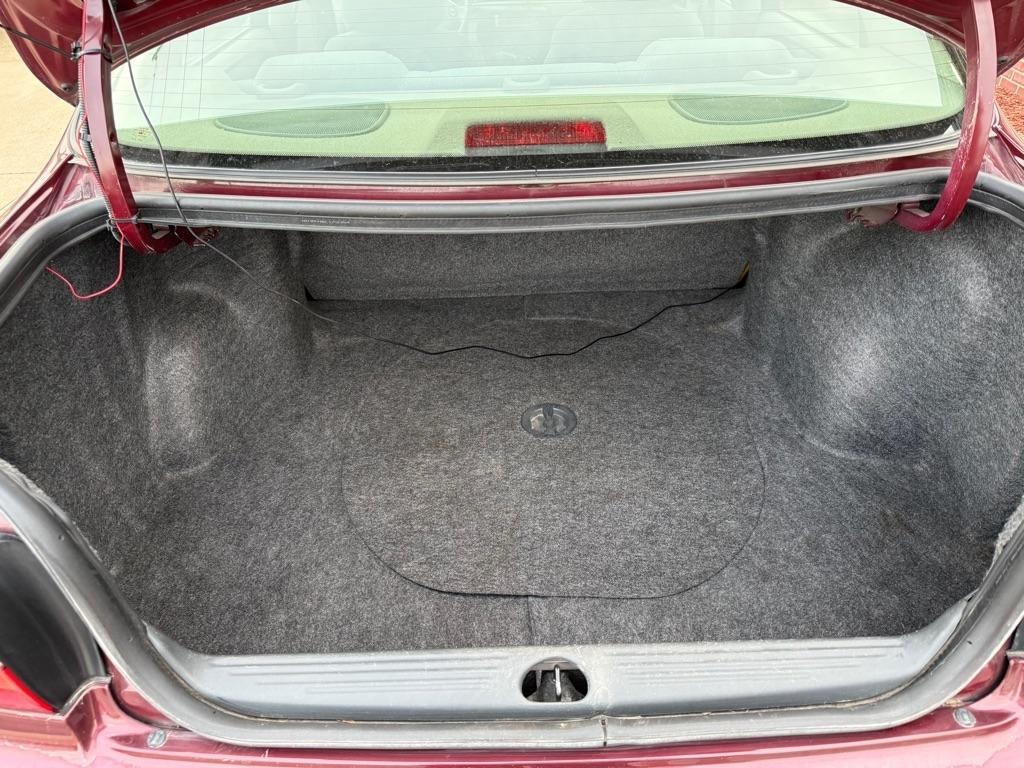 Chevrolet Malibu Base 2001