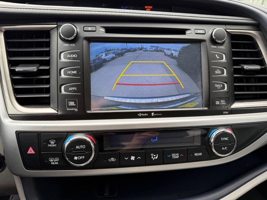 Toyota Highlander Limited AWD V6 2015