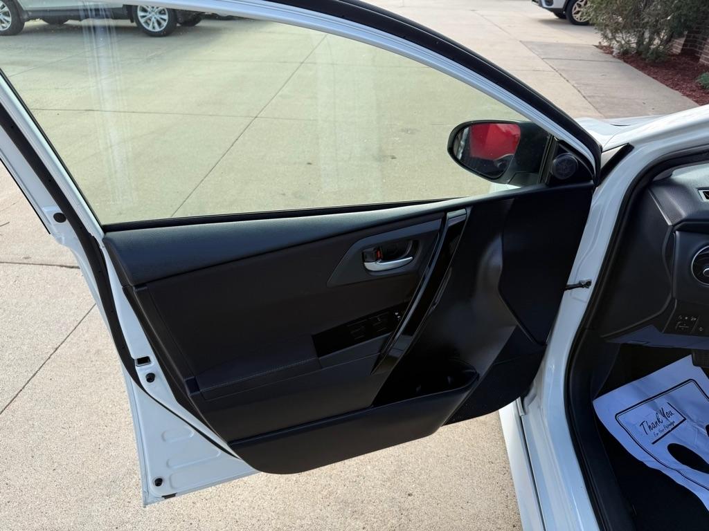 Toyota Corolla iM CVT (Natl) 2018