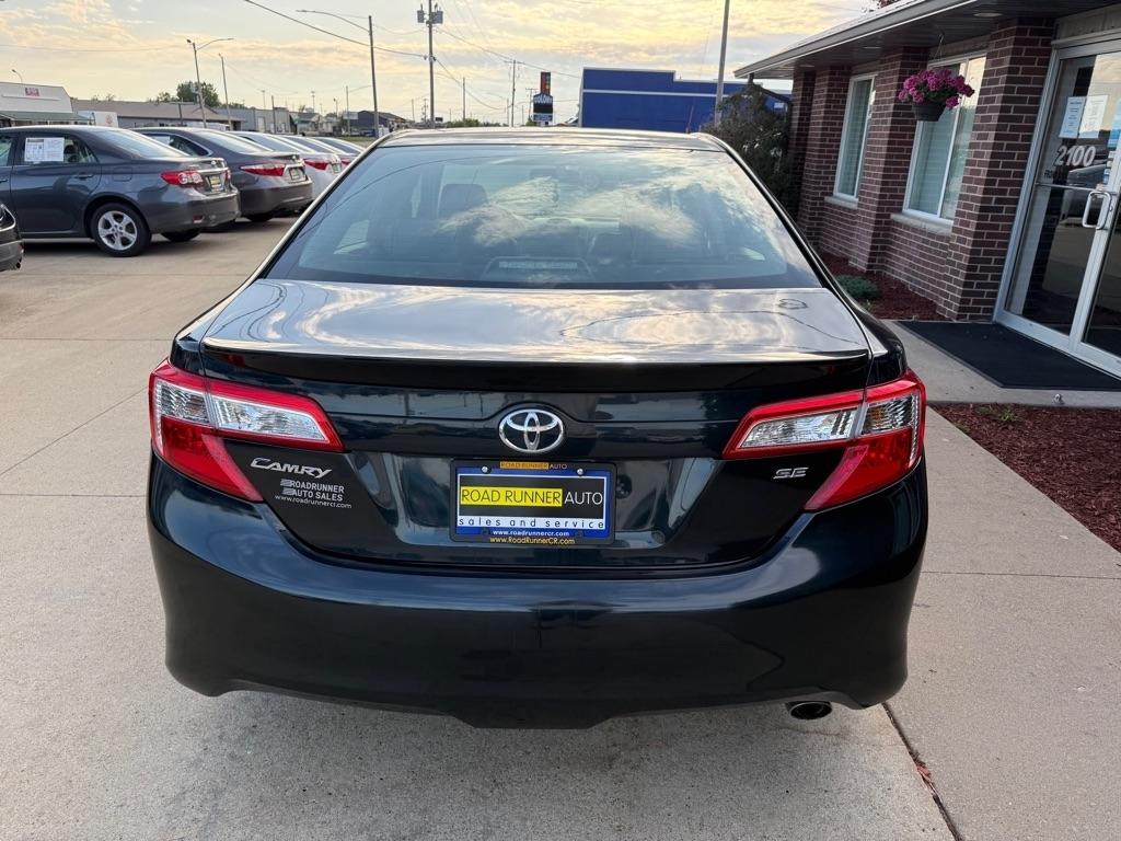Toyota Camry SE 2013