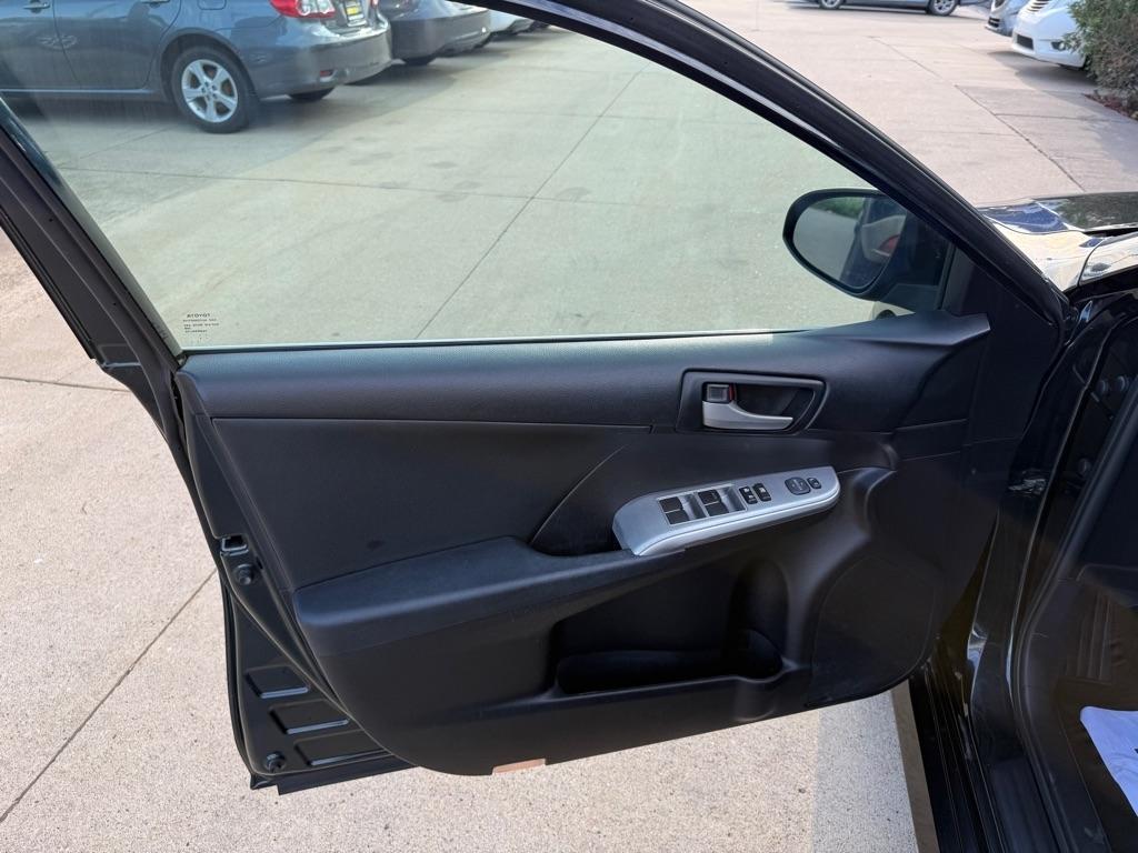 Toyota Camry SE 2013