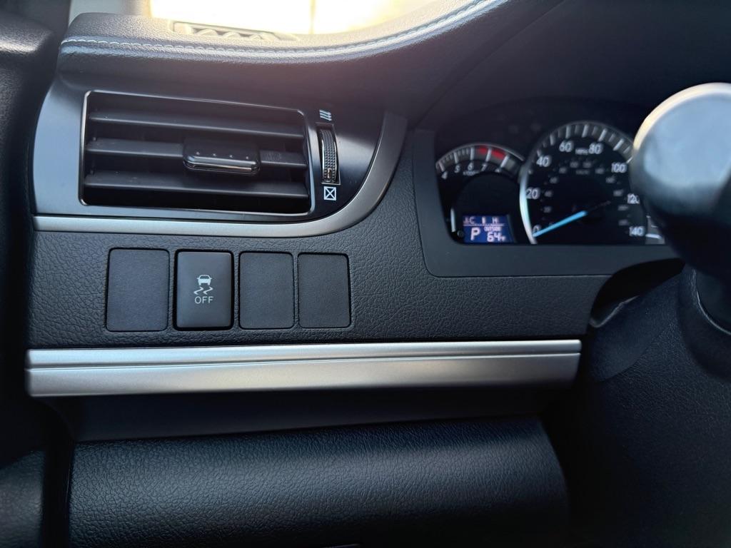 Toyota Camry SE 2013