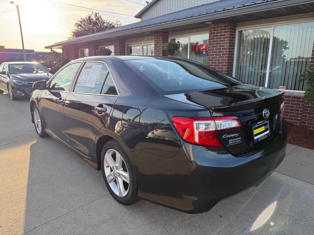 Toyota Camry SE 2014