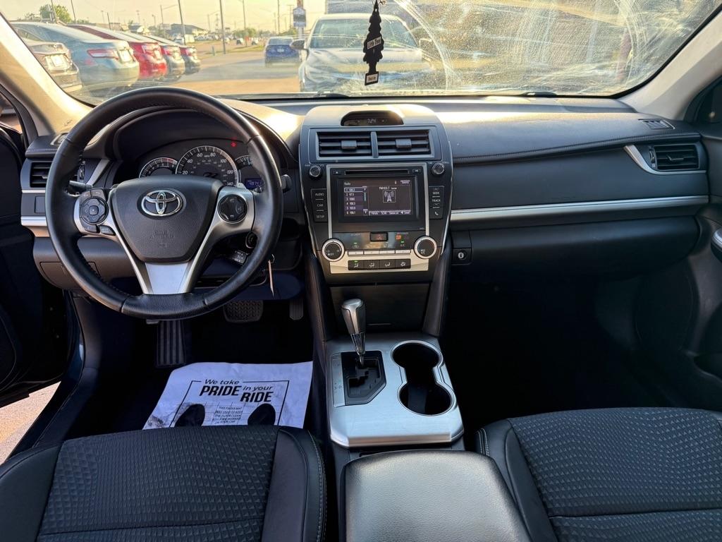 Toyota Camry SE 2014