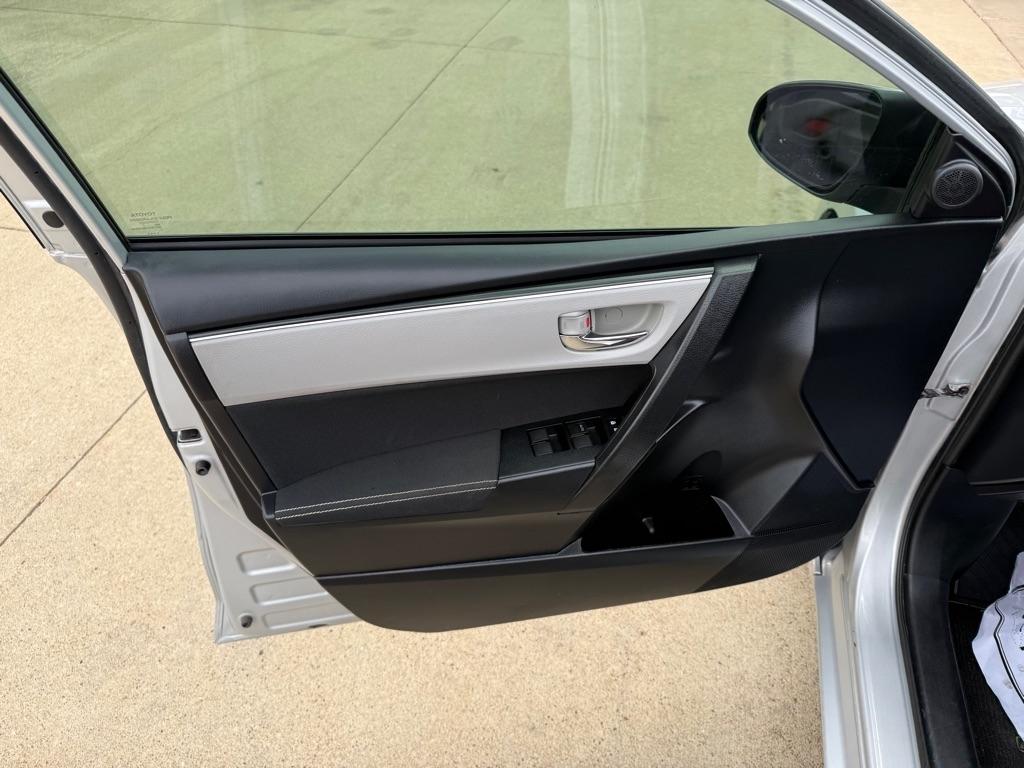 Toyota Corolla LE CVT 2017