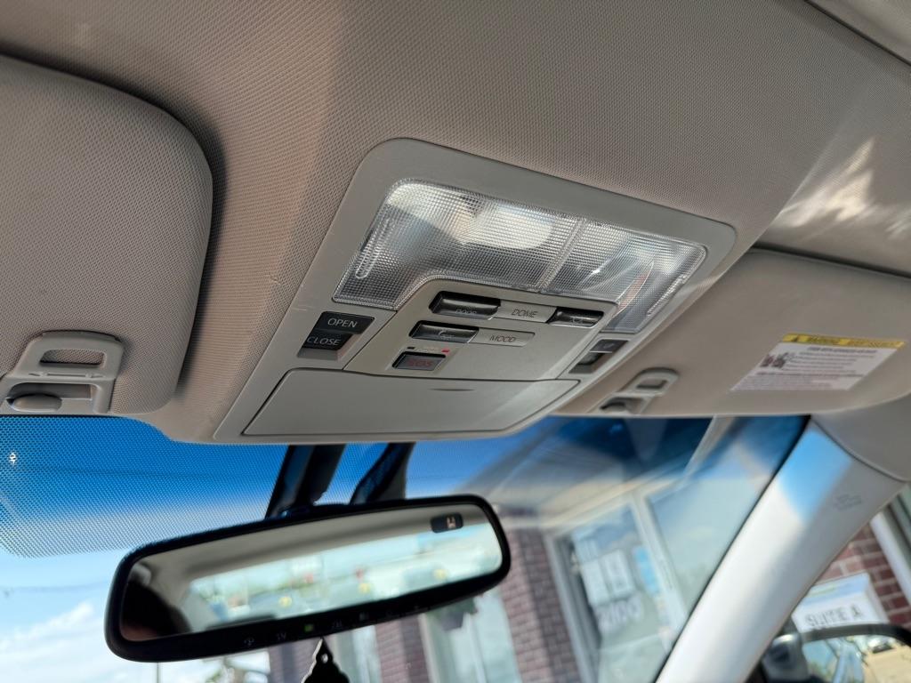 Toyota Avalon Limited 2015