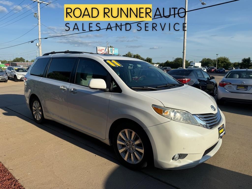  2011 Toyota Sienna Limited 7-Passenger   