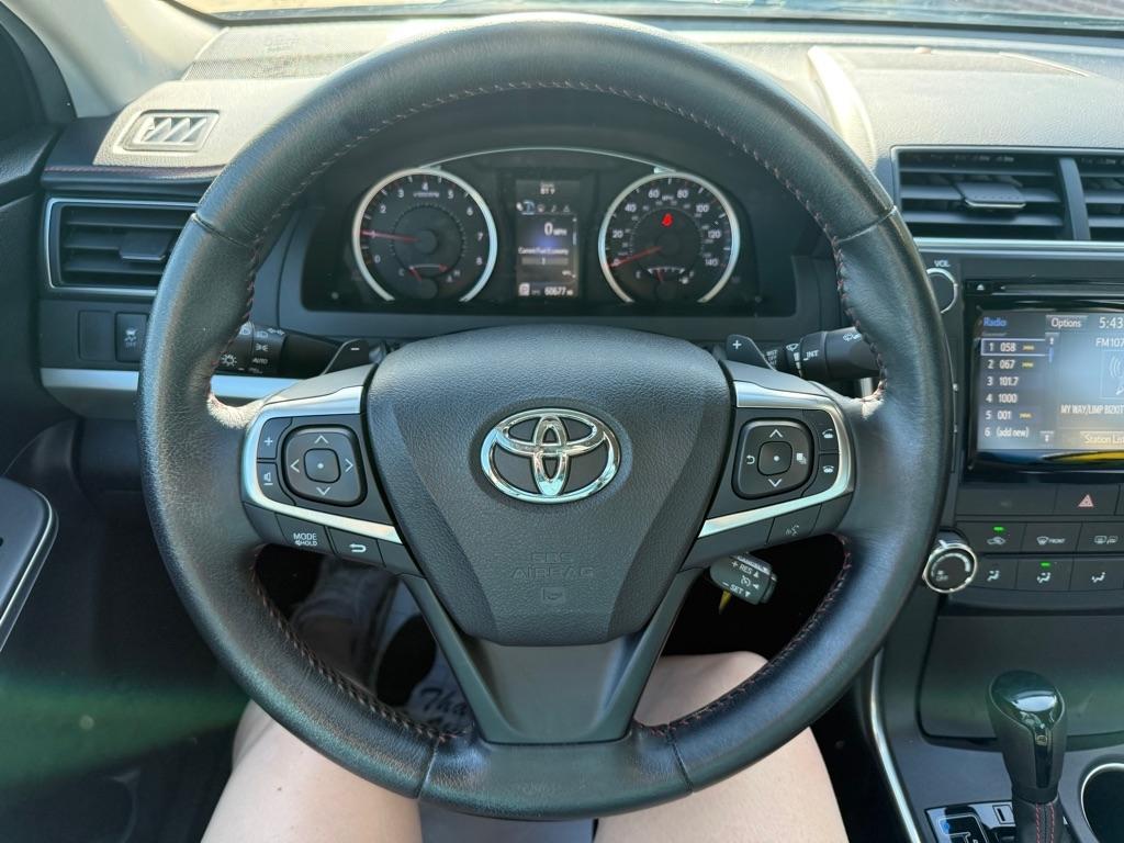 Toyota Camry SE 2015