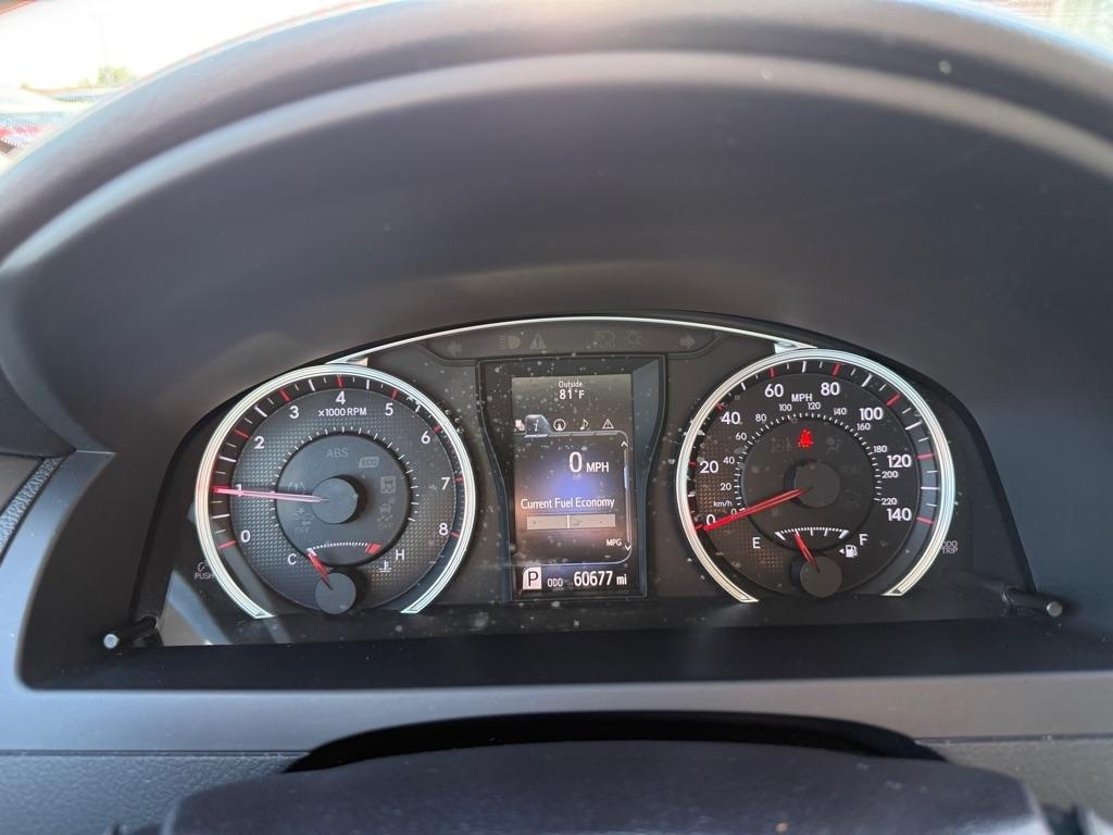 Toyota Camry SE 2015