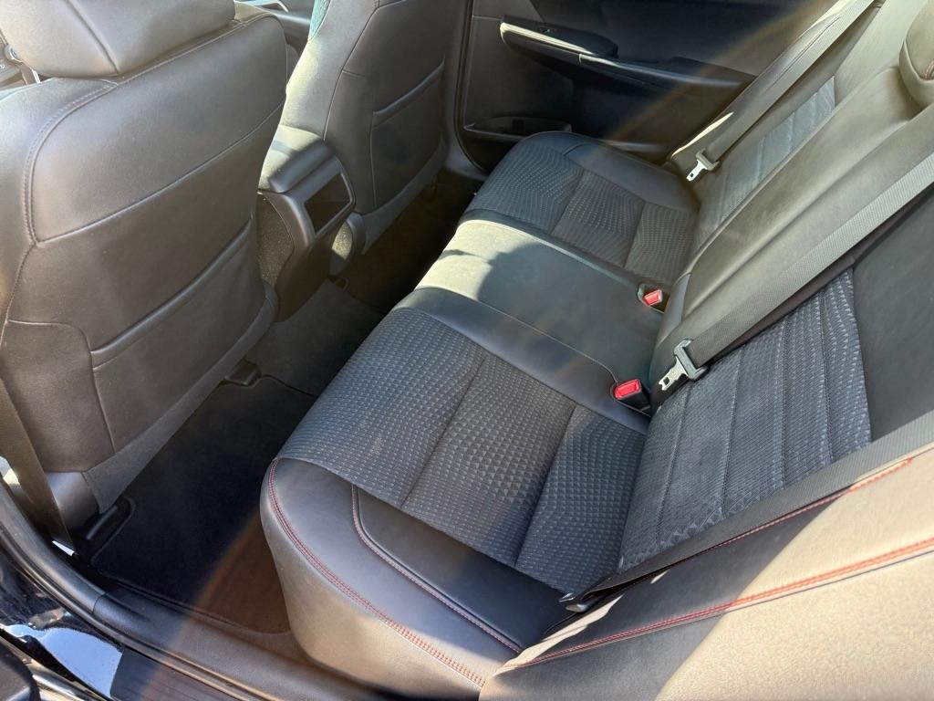 Toyota Camry SE 2015