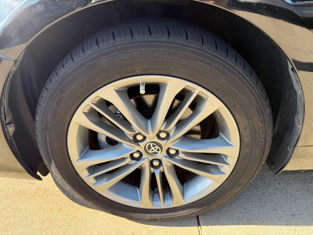 Toyota Camry SE 2015