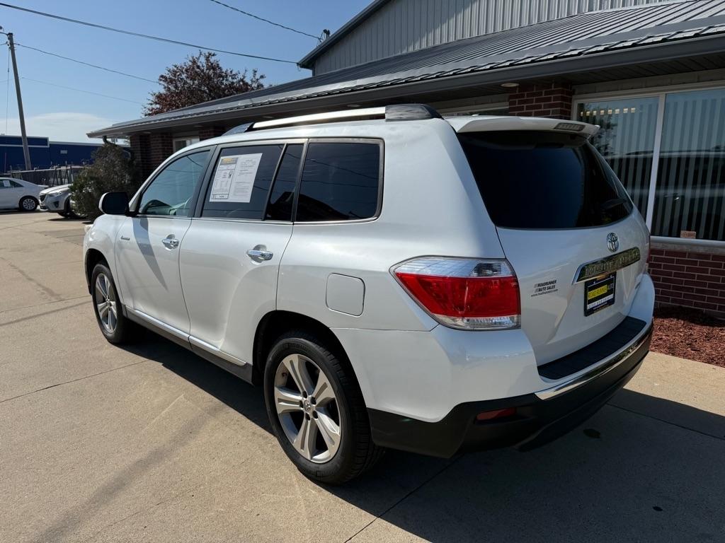 Toyota Highlander Limited 4WD 2013