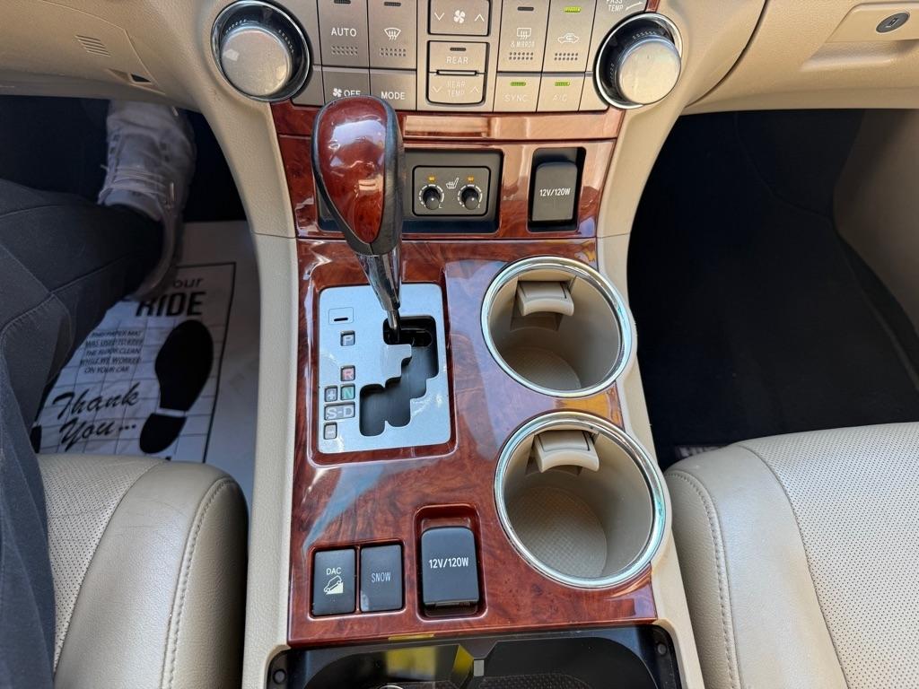 Toyota Highlander Limited 4WD 2013