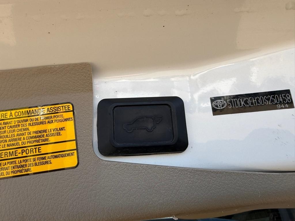 Toyota Highlander Limited 4WD 2013