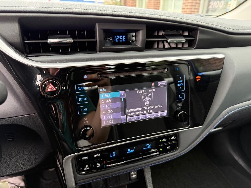 Toyota Corolla SE 4D Sedan 2018